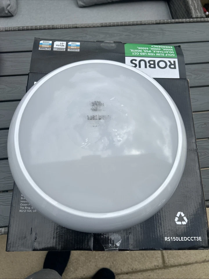 Robus Golf Slim 10W LED Tri-Colour Emergency Bulkhead IP65 White - Image 1 of 3