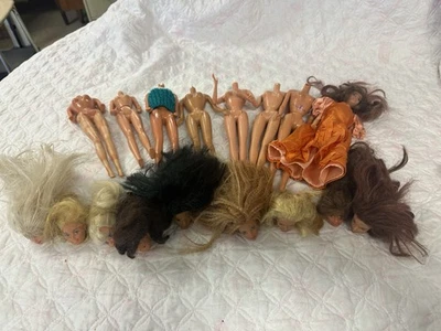 Lote de cuerpo y cabezas de Barbie vintage, mira todas las fotos Foto 1 de 4