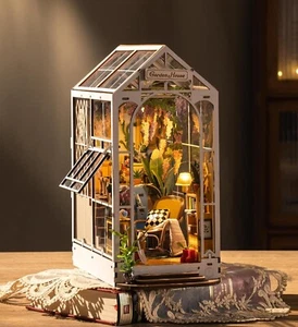 Rolife Holiday Garden House hágalo usted mismo libro rincón estante inserto 3D madera rompecabezas regalo para niños - Imagen 1 de 11