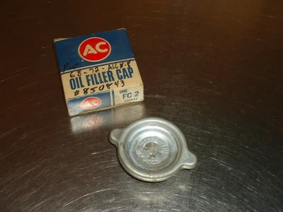 New NOS GM AC Oil Filler Cap 850843 FC-2 Chevrolet Chevy Corvette Camaro Z-28 SS - Image 1 of 2