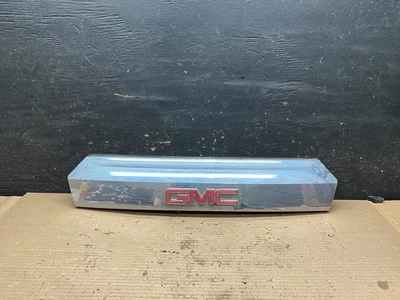 GMC Terrain 2011-2015 puerta trasera puerta levadiza acabado cromado moldura cámara V2554 DG Foto 1 de 4