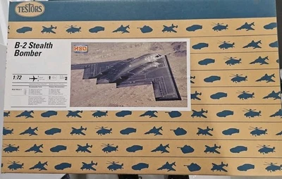 Testors 7571 B-2 Stealth Bomber USAF Heavy Strategic Bomber 1/72 Scale Model New - Image 1 of 4