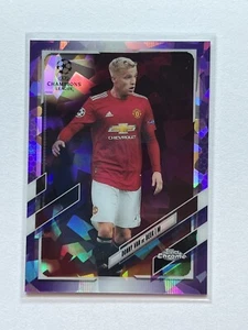Donny Van De Beek 2020 Topps Chrome UEFA UCL Sapphire /25 - Picture 1 of 2