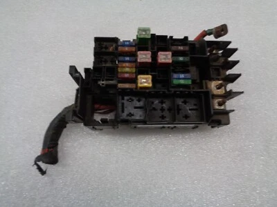2010-2014 Volkswagen Jetta Fuse Box Engine Compartment 5C0937819H OEM AK2411130 - Image 1 of 4