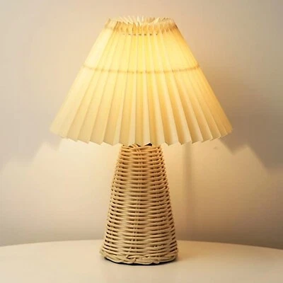 Lámpara de mesa plisada Lámpara de noche de noche, base de ratán, pantalla plisada de tela,... Foto 1 de 4