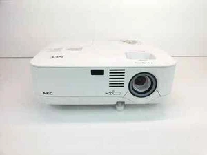 NEC NP300 Projector XGA Conference Room Projector - Only 831 Lamp Hours - Picture 1 of 5