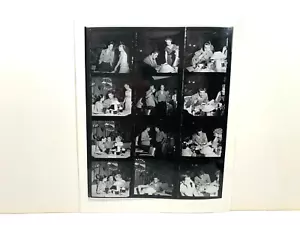 Hoja de contacto Elvis Presley 8"" x 10"" brillante 2"" x 2"" negativo en negro y negro 12 fotos. (G) - Imagen 1 de 1