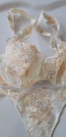 LA PERLA 32D Italia 2 S ivory SHEER & LACE bra & thing GREENHOUSE set NWT 