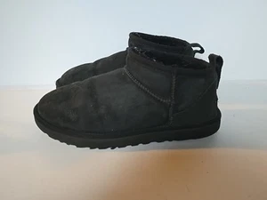 UGG BLACK CLASSIC ULTRA MINI WATER-RESISTANT SHEEPSKIN BOOTS, US 8 - Bild 1 von 7