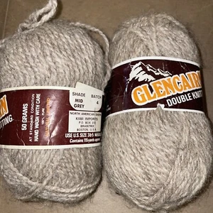 Glencairn Yarn DOUBLE KNITTING Grey Lot Of 2 Balls Pure Virgin Wool - Picture 1 of 4