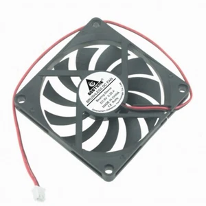 DC 5V 0.25A 8CM 80X80X10MM 2-pin sleeve bearing brushless cooling fan - Picture 1 of 5