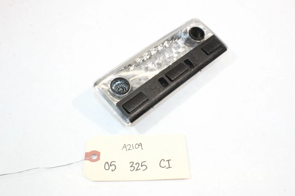 2005 BMW 325Ci CONJUNTO DE LUZ CÚPULA SUPERIOR INTERNA A2109 - Imagem 1 de 4