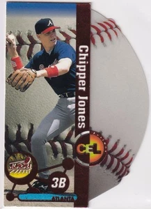 CHIPPER JONES PACIFIC AURORA HARDBALL CEL-FUSION DIE CUT ATLANTA BRAVES #2 1998 - Foto 1 di 1