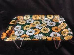 VTG Metal Daisy TV Lap Tray Folding retro floral 1960s Marsh Allan Co 1969 decor - Picture 1 of 9