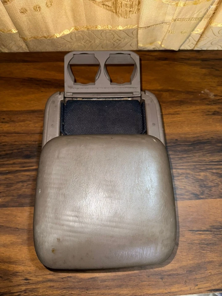 Land Cruiser Prado J90 Center Console Double head Top Brown / Tan - Image 1 of 4