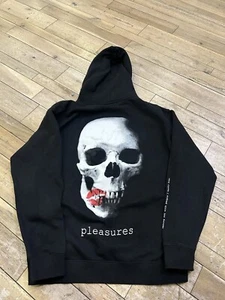 Size M - Pleasures Make It Out Hoodie - Black - Picture 1 of 9