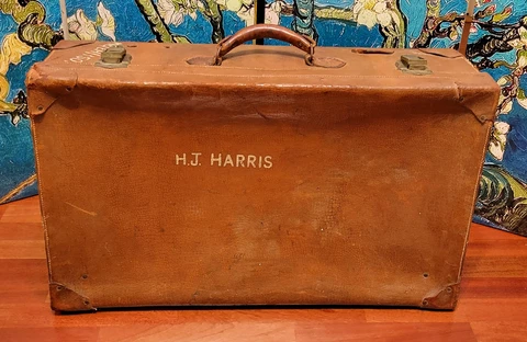 Antique Steamer Trunk Storage Chest Travel Suitcase Brown Leather & Wood 30" Cover
