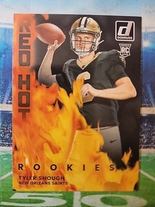 Panini Donruss Tyler Shough Red Hot Rookies 2025 radiocontrol New Orleans Saints - Imagen 1 de 2
