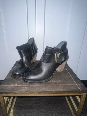 Steven by Steve Madden Farlow Black Leather Ankle Heeled Bootie Women's Size 8 - Image 1 of 4