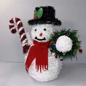 Vintage Lametta Tischplatte Schneemann mit Zuckerstange & Kranz, 12" - Bild 1 von 14