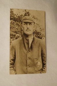 1923 - Scarce - Vintage - R & J Hill Cricket Card - W.Rhodes - Yorkshire - Picture 1 of 3