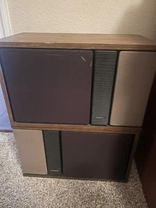 Vintage 1982 Bose 301 Series II Direct Reflecting Bookshelf Speakers - Picture 1 of 6