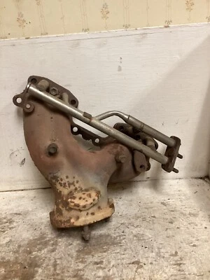 Toyota Pickup 4runner 22R 1985-1995 colector de escape 2RE con tubo EGR Foto 1 de 4