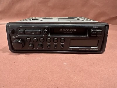 Receptor estéreo para automóvil reproductor de casete BMW E28 528e Pioneer KE-1800QR 181 k millas Foto 1 de 4