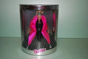 HAPPY HOLIDAYS 1998 BARBIE DOLL SPECIAL EDITION MATTEL - Picture 1 of 6