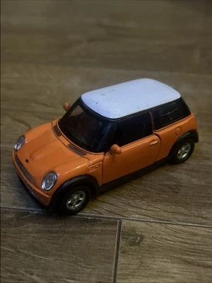 Welly Orange Mini Cooper (No.49766) With White Roof Classic Toy Car! - Image 1 of 4