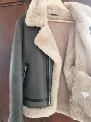 Sherling jacket extra large - Image 1 of 3