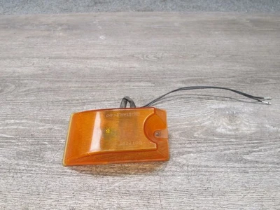 Hummer H2 2003-2009 luz marcadora techo delantero derecho Foto 1 de 4