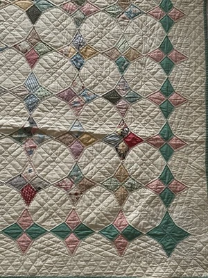 Precioso edredón antiguo cosido a mano con patrón de arrugas 74”x89” en muy buen estado hallazgo raro Foto 1 de 4