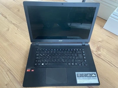Acer Aspire ES 15 AMD A8 Quad Core 8GB DDR3 Ohne Hdd Festplatte - Bild 1 von 4