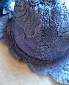 Untimo Corn Blue Floral Lace Bra Size 34B / 12B - Picture 1 of 6