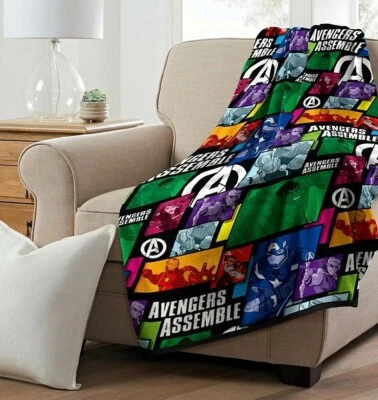 MARVEL! Manta Avengers Assemble Action Super Peluche 46"W x 60"L Totalmente Nueva Foto 1 de 3