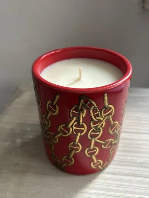 Vela perfumada FORNASETTI Profumi Catene OTTO 300 g en rojo/oro Foto 1 de 4