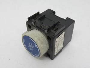 Telemecanique LA2-D22-A65 Travoil On Delay Timer 0.1-30Sec. USED - Picture 1 of 3
