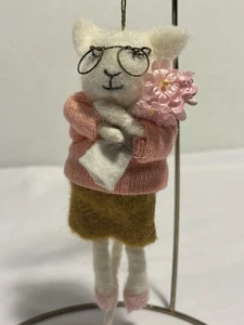 2021 Target Wondershop Whimsical Boiled Felt Mouse Christmas Ornament Flower - Picture 1 of 8