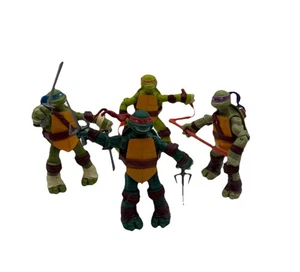 2012 TMNT Teenage Mutant Ninja Turtles Action Figures Viacom  Set Of 4 - Picture 1 of 10