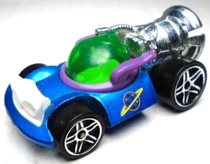 2018 HOT WHEELS DISNEY PIXAR TOY STORY 4 ALIEN BLUE 2 1/4" DIECAST CAR W/ PURPLE - Picture 1 of 6
