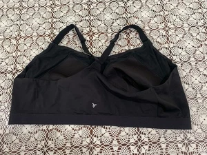 Old Navy Active Powersoft Light Support Built-in-BH Black 3X Light Padding - Bild 1 von 9