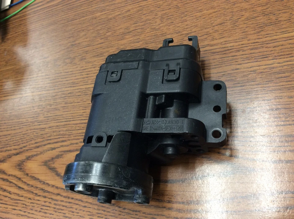 Infiniti QX70 2014 2015 2016 2017 2018 2019 espejo retrovisor plegable motor lado pasajero Foto 1 de 1