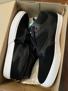 DC Shoes Men's Kalis-Vulc-Mid Skate Sneakers Mid-Top Suede Trim Black/White - Picture 1 of 7