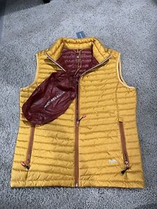 Michael Kors NWT Unisex Orange Mustard Packable Down Puffer Zip Vest Size Medium