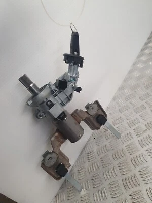 2007 Vauxhall Corsa 1.4 бензина зажигания замок ствол с ключом пульт дистанционного управления 56155D - Изображение 1 из 2