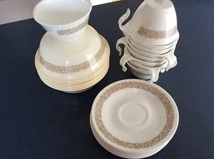 Vintage Corelle Corning Ware WOODLAND BROWN Hooked Cups Saucers Bowls set 24 EUC - Picture 1 of 3