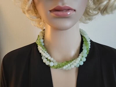 COLLAR JADE Y PERIDOTO VERDE - 5 HEBRAS - 18" LARGO - 100% EE. UU. VENDEDOR Y DEVOLUCIONES Foto 1 de 4