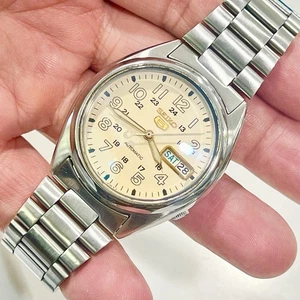 Orologio Uomo Vintage Seiko 5 Quadrante Militare Automatico Giorno/Data 7S26-0480 FUNZIONA! - Foto 1 di 12