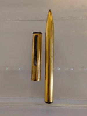 Caneta esferográfica D1 vintage estriada placa de ouro pesada Dunhill com tampa - precisa de refil - Imagem 1 de 4
